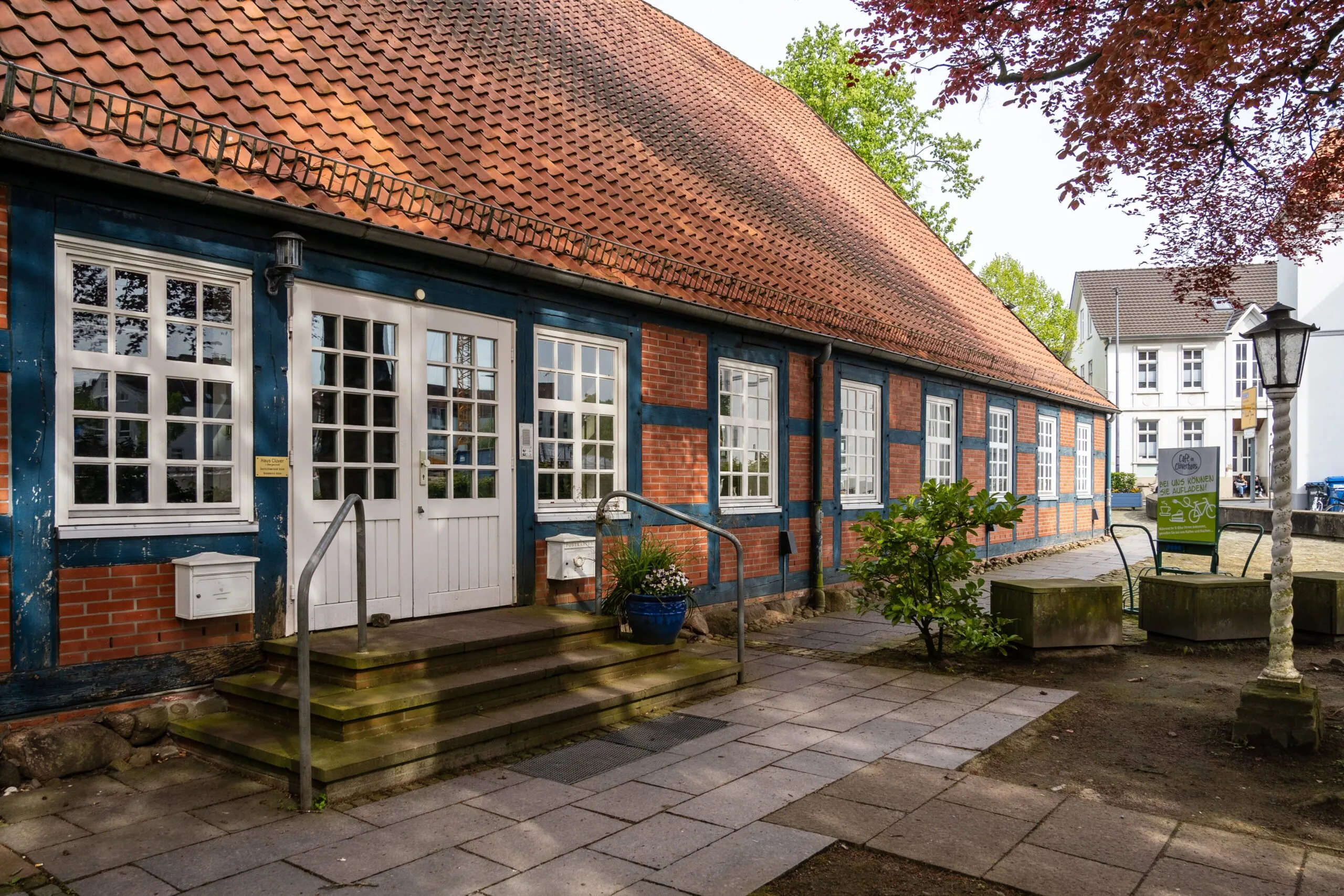 Achim: Haus Clüver in Achim, Traufseite, OSO-Ansicht (2024)