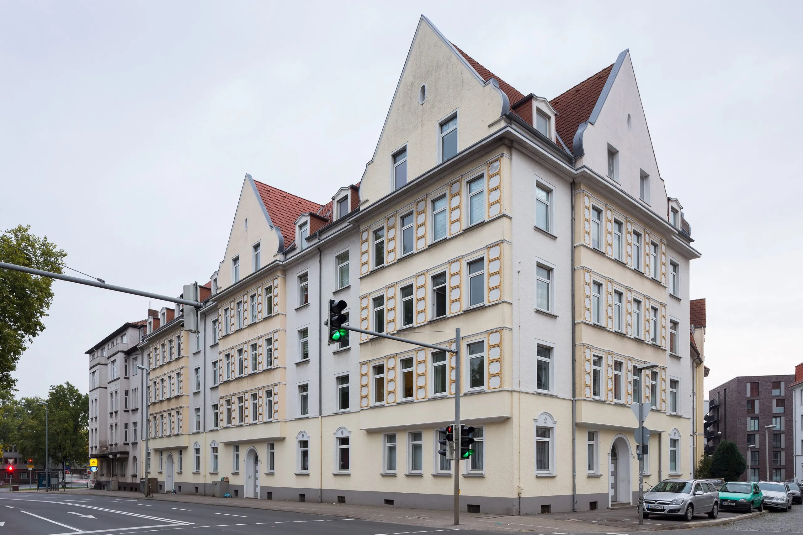 Linden in Hannover: Aparment houses Bornumer Strasse Bredenbecker Strasse Linden-Sued Hannover Germany