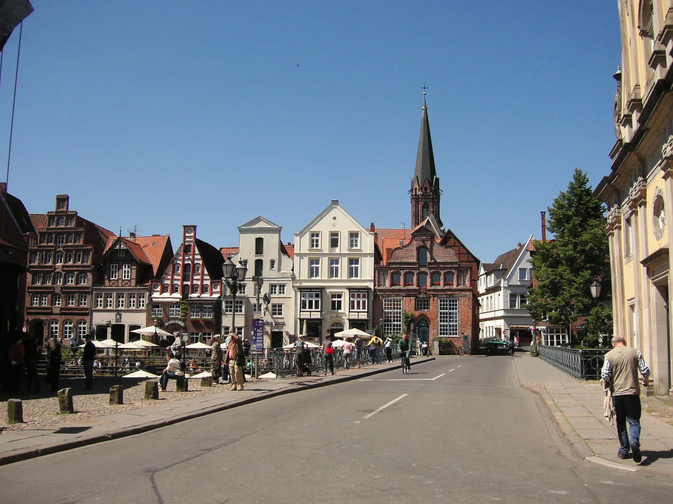 Lüneburg: Lüner Strasse-Am Stintmarkt - panoramio