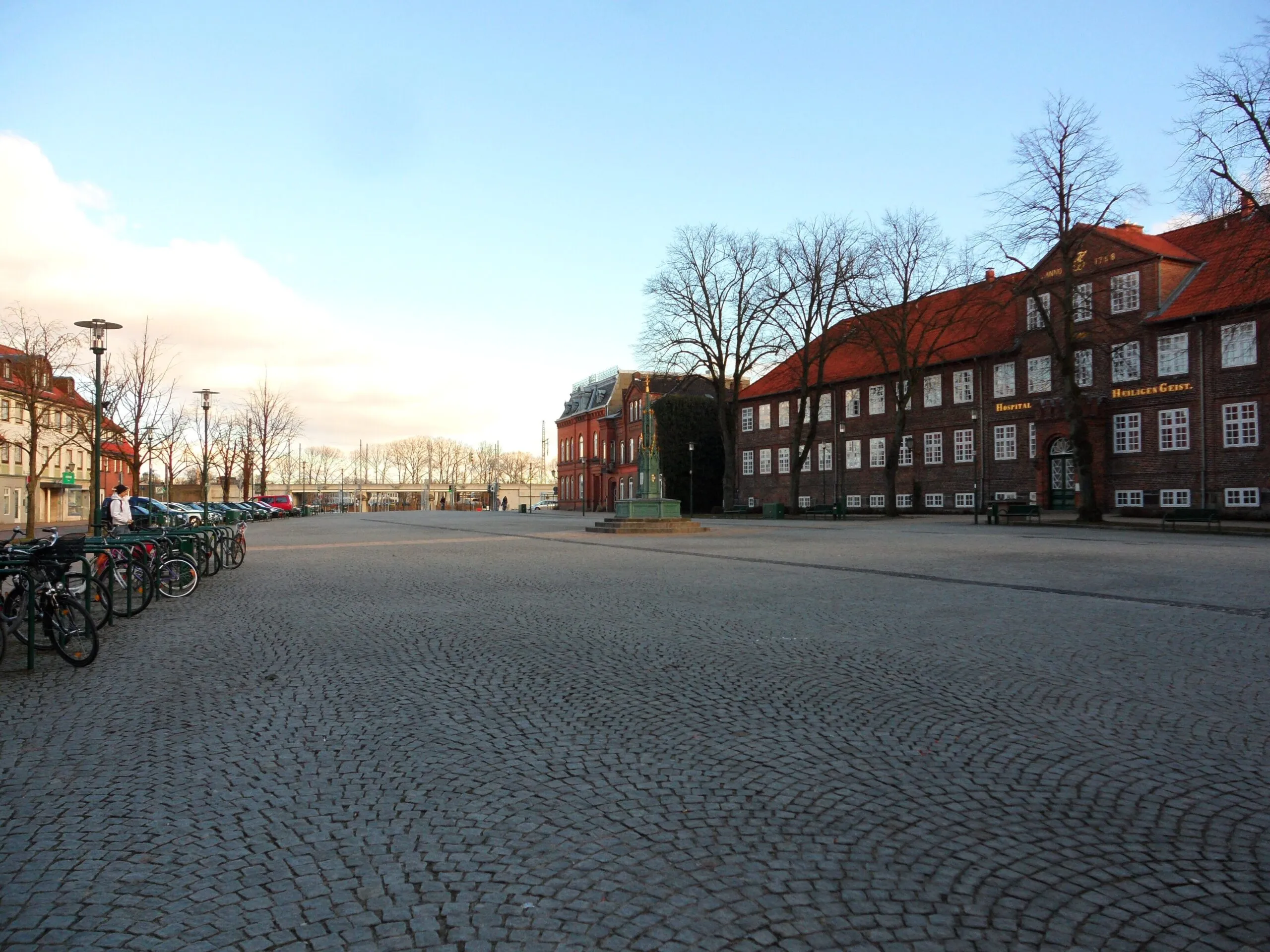Rendsburg: Schlossplatz - panoramio - wusel007
